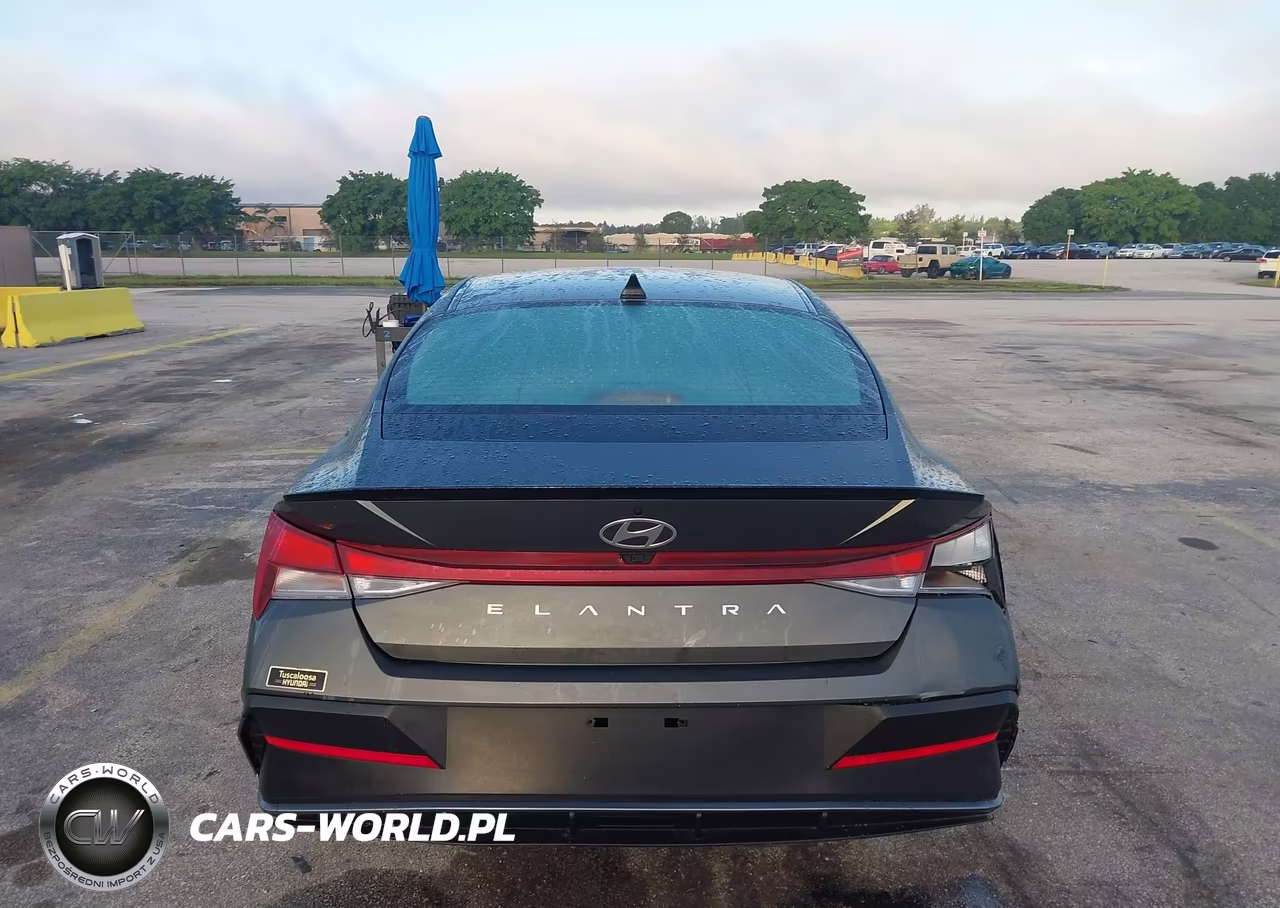 2026 Hyundai Elantra Sel Sport VIN:KMHLM4DG9TU163030 - 16