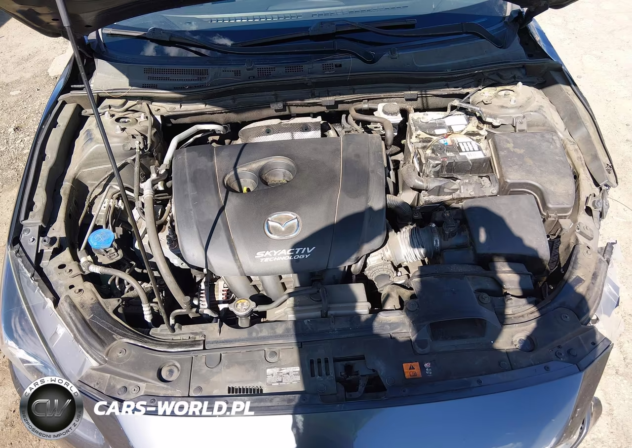 2018 Mazda Mazda3 Sport VIN:3MZBN1U75JM221404 - 10