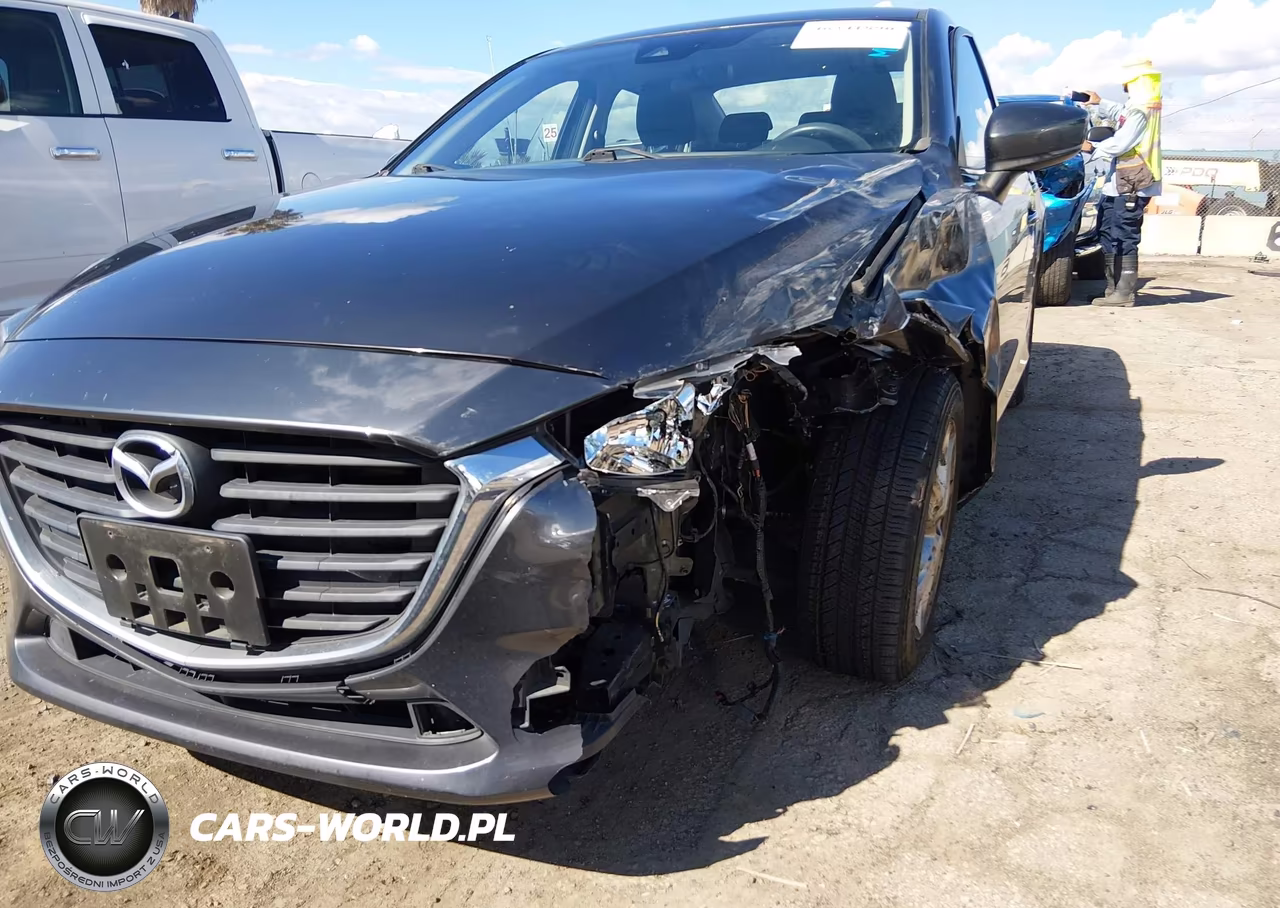 2018 Mazda Mazda3 Sport VIN:3MZBN1U75JM221404 - 20