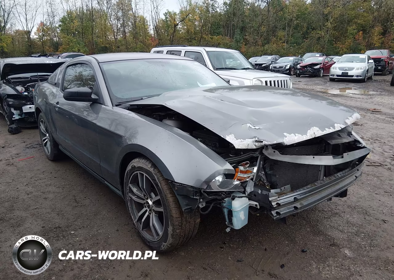 2010 Ford Mustang V6 – zdjęcie 1 z 17
