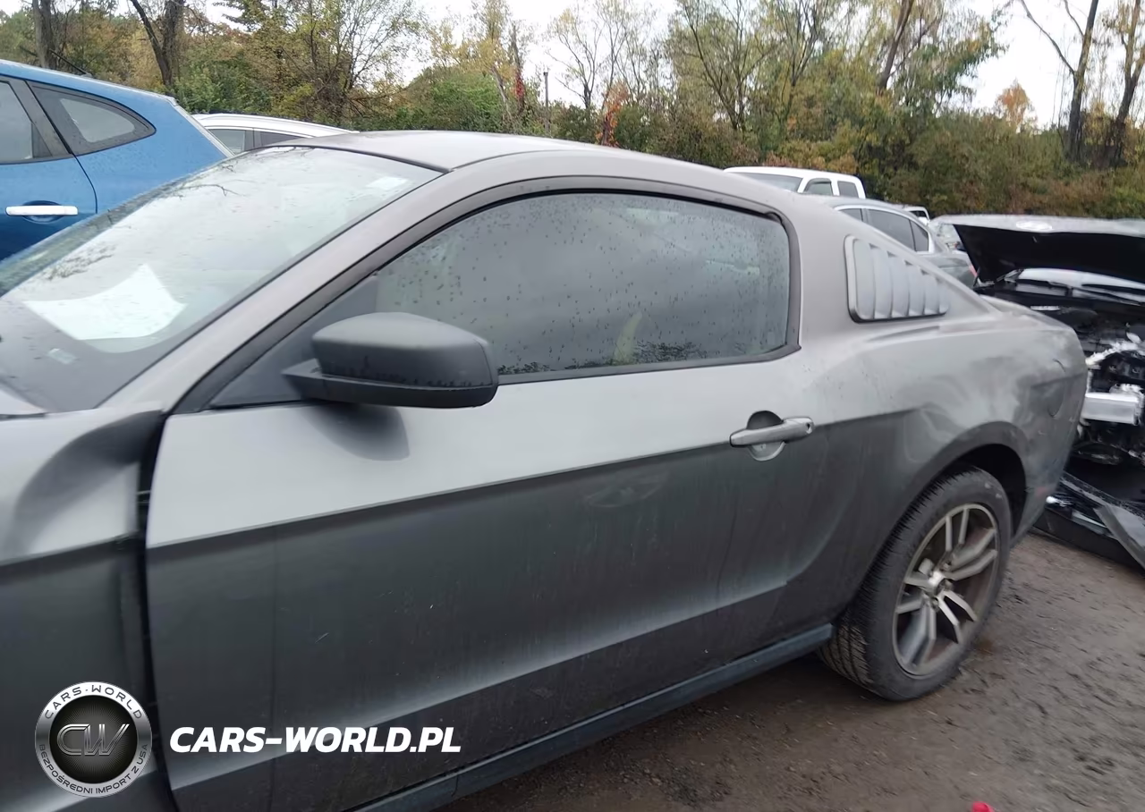 2010 Ford Mustang V6 VIN:1ZVBP8AN1A5170740 - 15