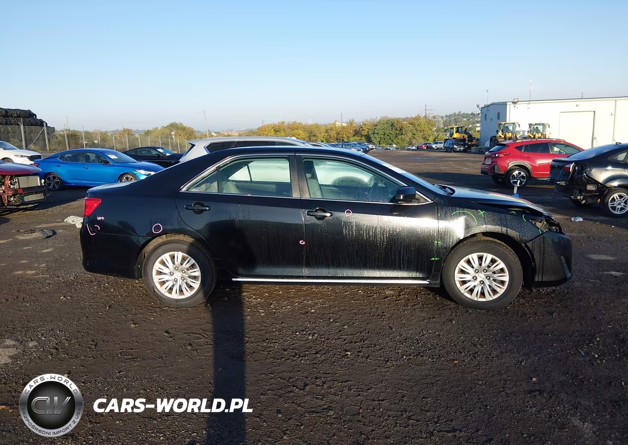 2013 Toyota Camry Le VIN:4T4BF1FK7DR283048 - 14