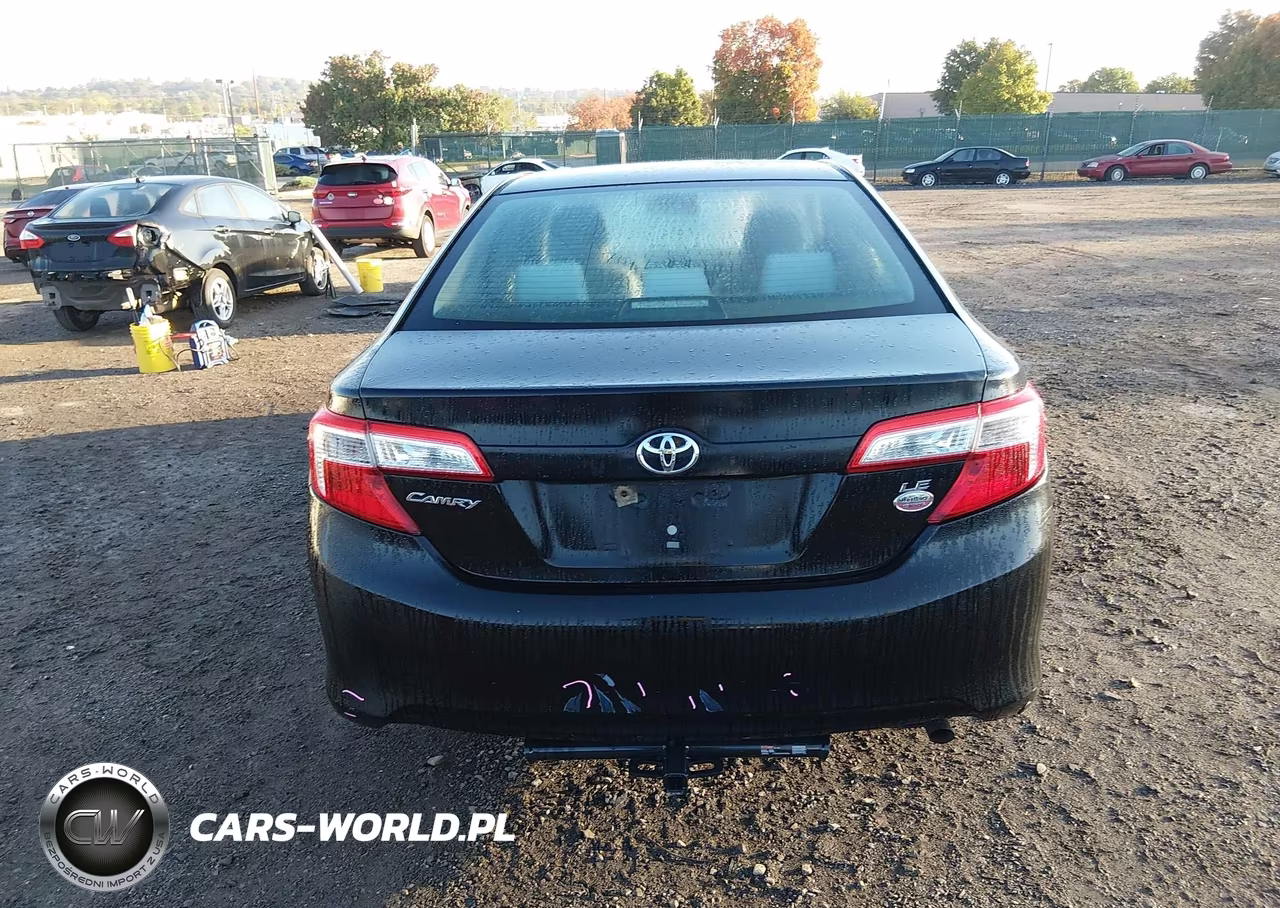 2013 Toyota Camry Le VIN:4T4BF1FK7DR283048 - 17