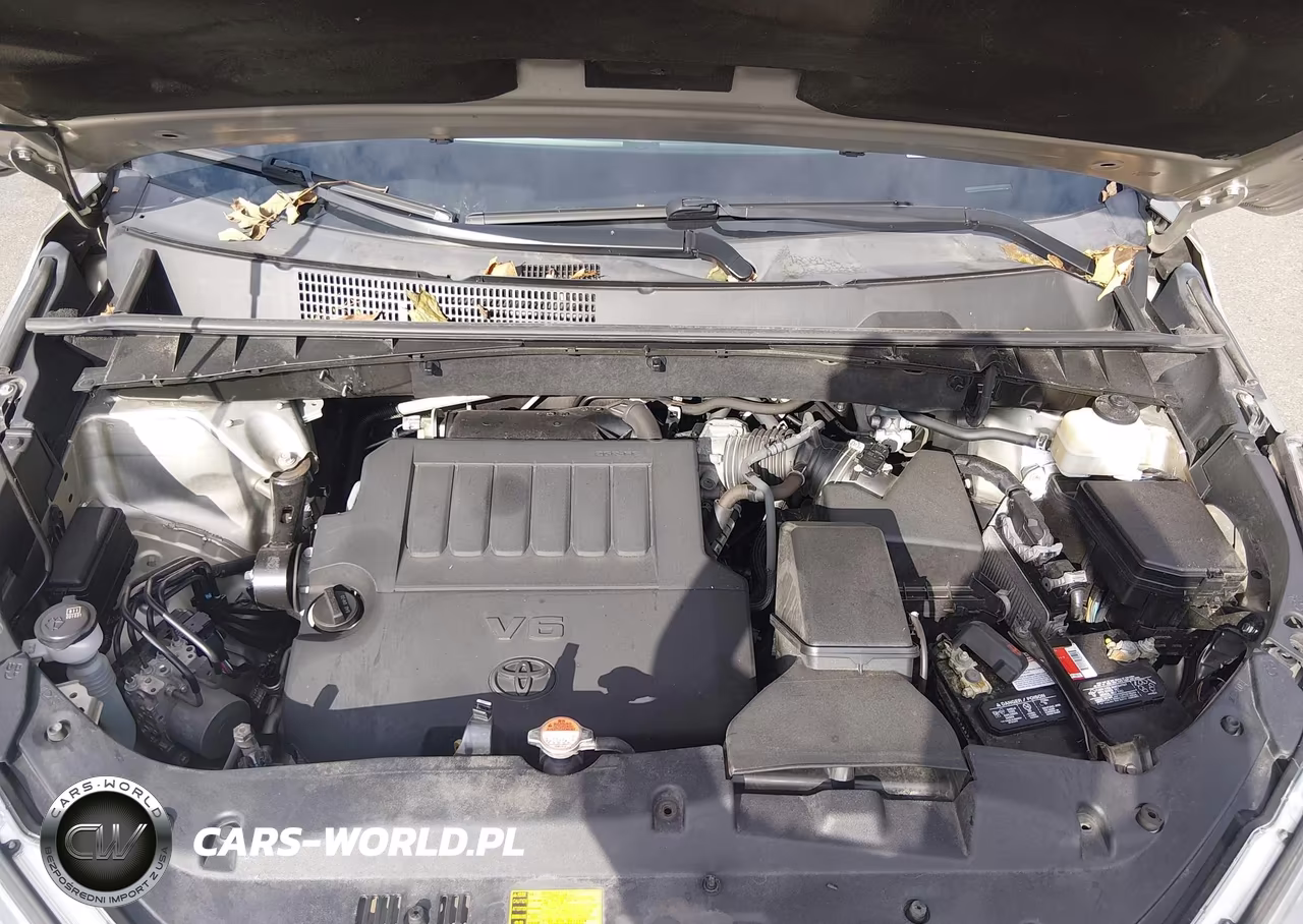 2015 Toyota Highlander Limited V6 VIN:5TDDKRFH8FS213636 - 10