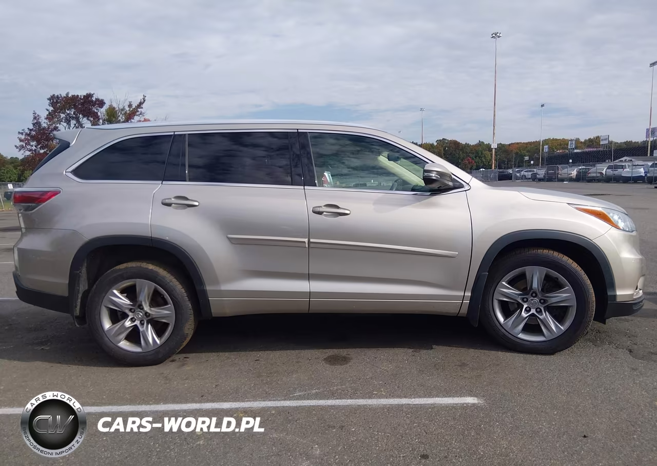 2015 Toyota Highlander Limited V6 VIN:5TDDKRFH8FS213636 - 13