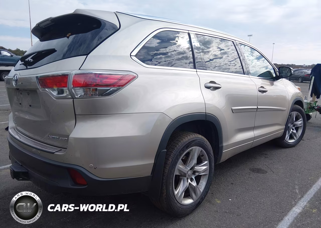 2015 Toyota Highlander Limited V6 VIN:5TDDKRFH8FS213636 - 4