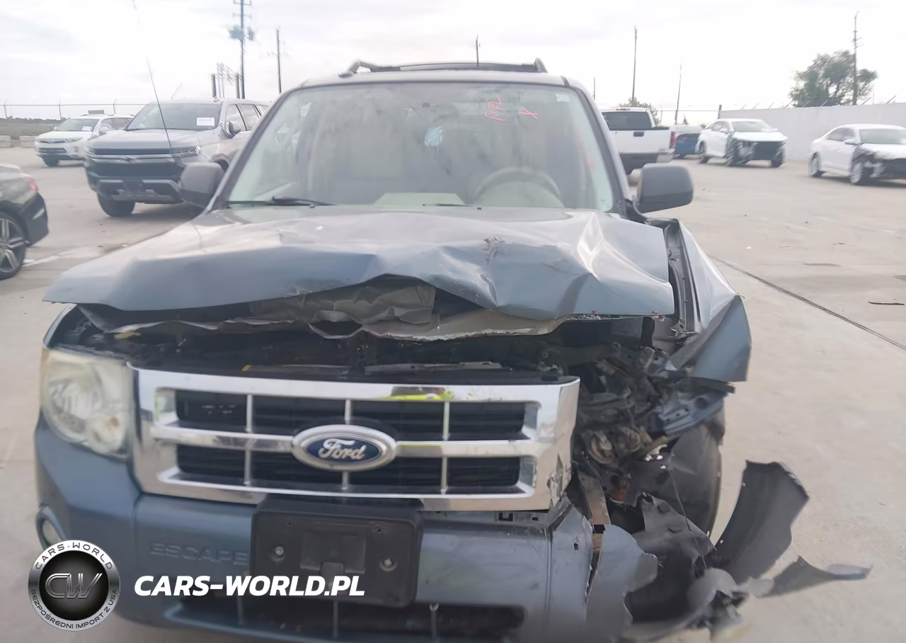 2011 Ford Escape Xlt VIN:1FMCU0D76BKA61686 - 6