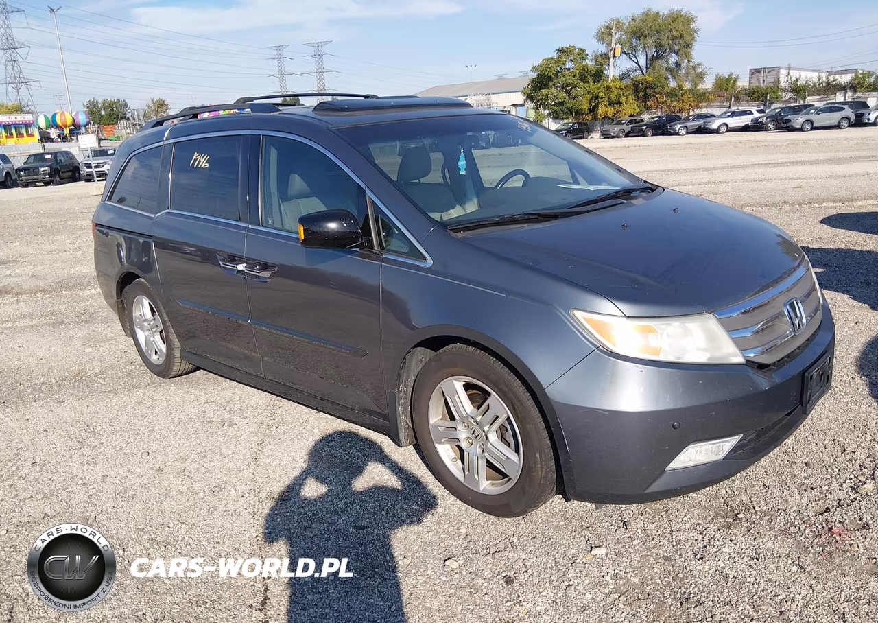 2011 Honda Odyssey Touring-Touring Elite – zdjęcie 1 z 16