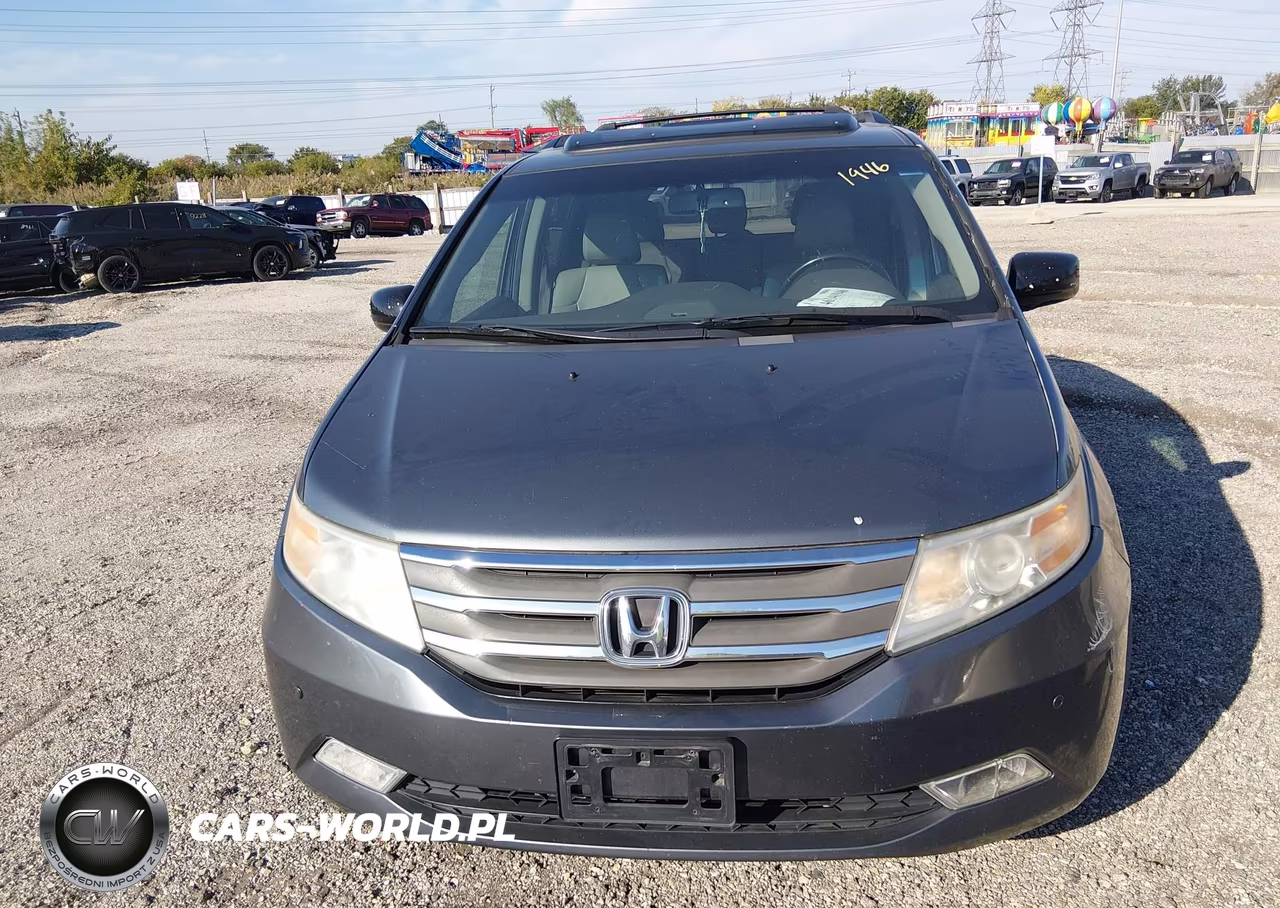 2011 Honda Odyssey Touring-Touring Elite VIN:5FNRL5H9XBB025846 - 12