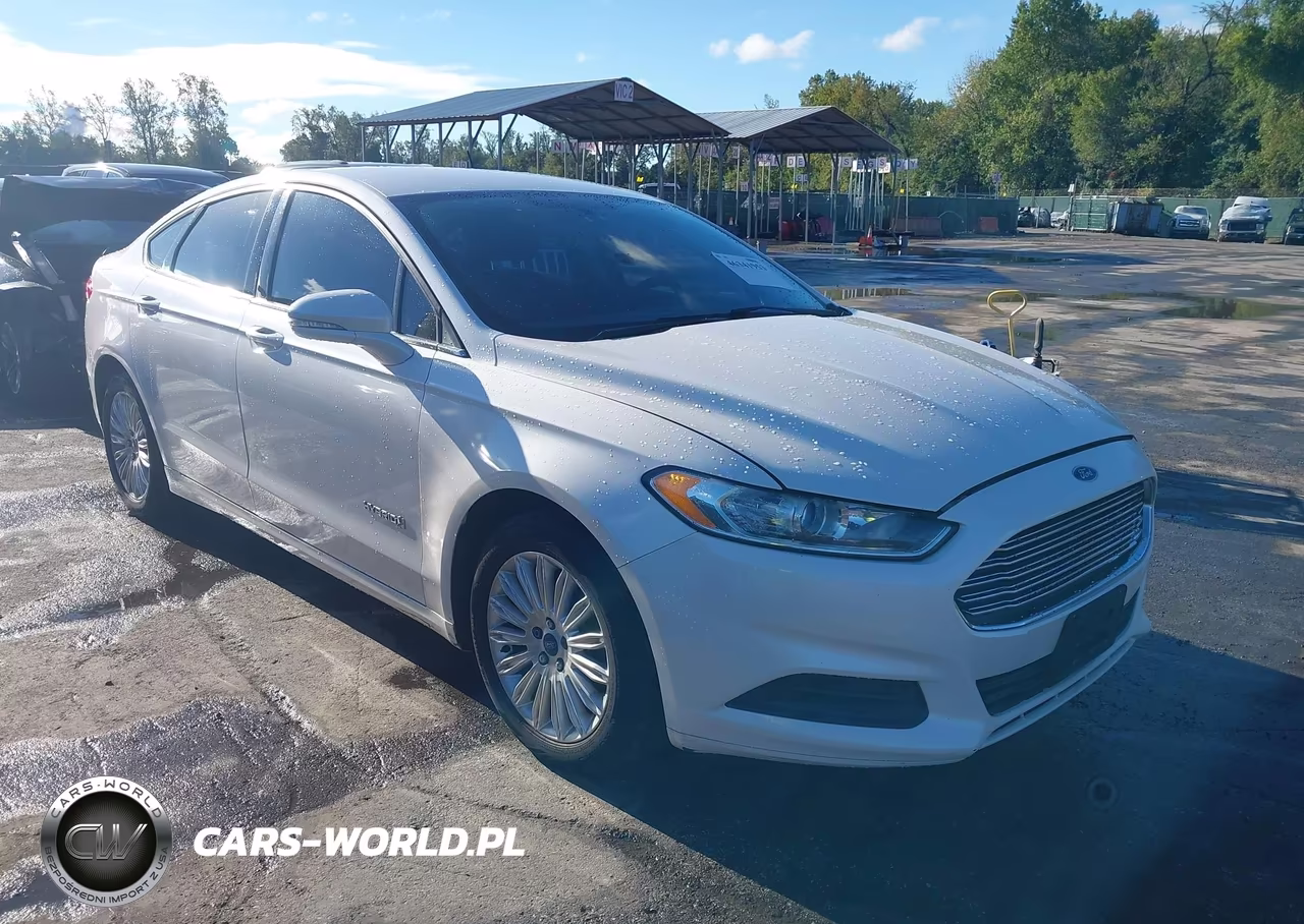 2013 Ford Fusion Hybrid Se