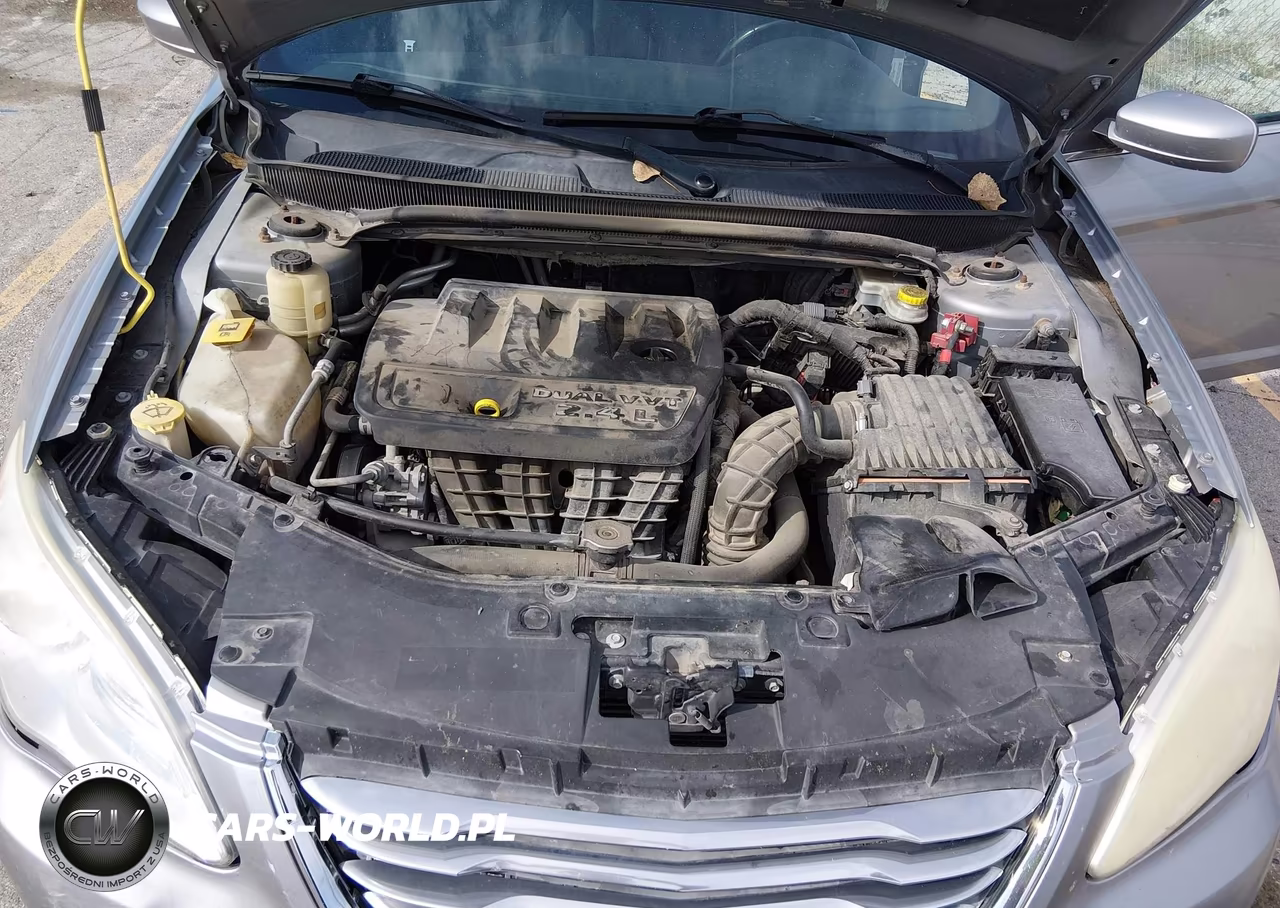 2013 Chrysler 200 Touring VIN:1C3CCBBB6DN699324 - 10