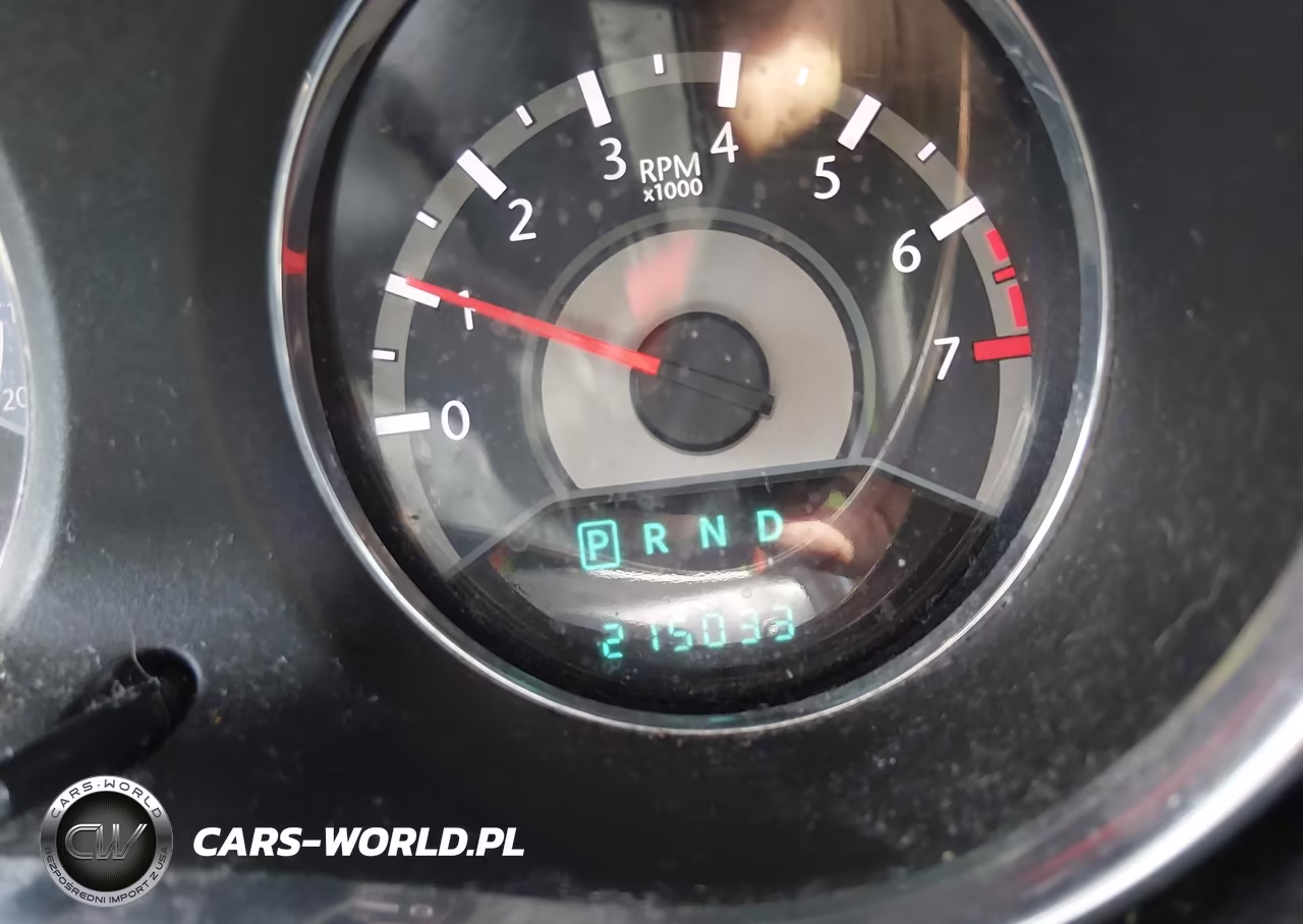 2013 Chrysler 200 Touring VIN:1C3CCBBB6DN699324 - 16