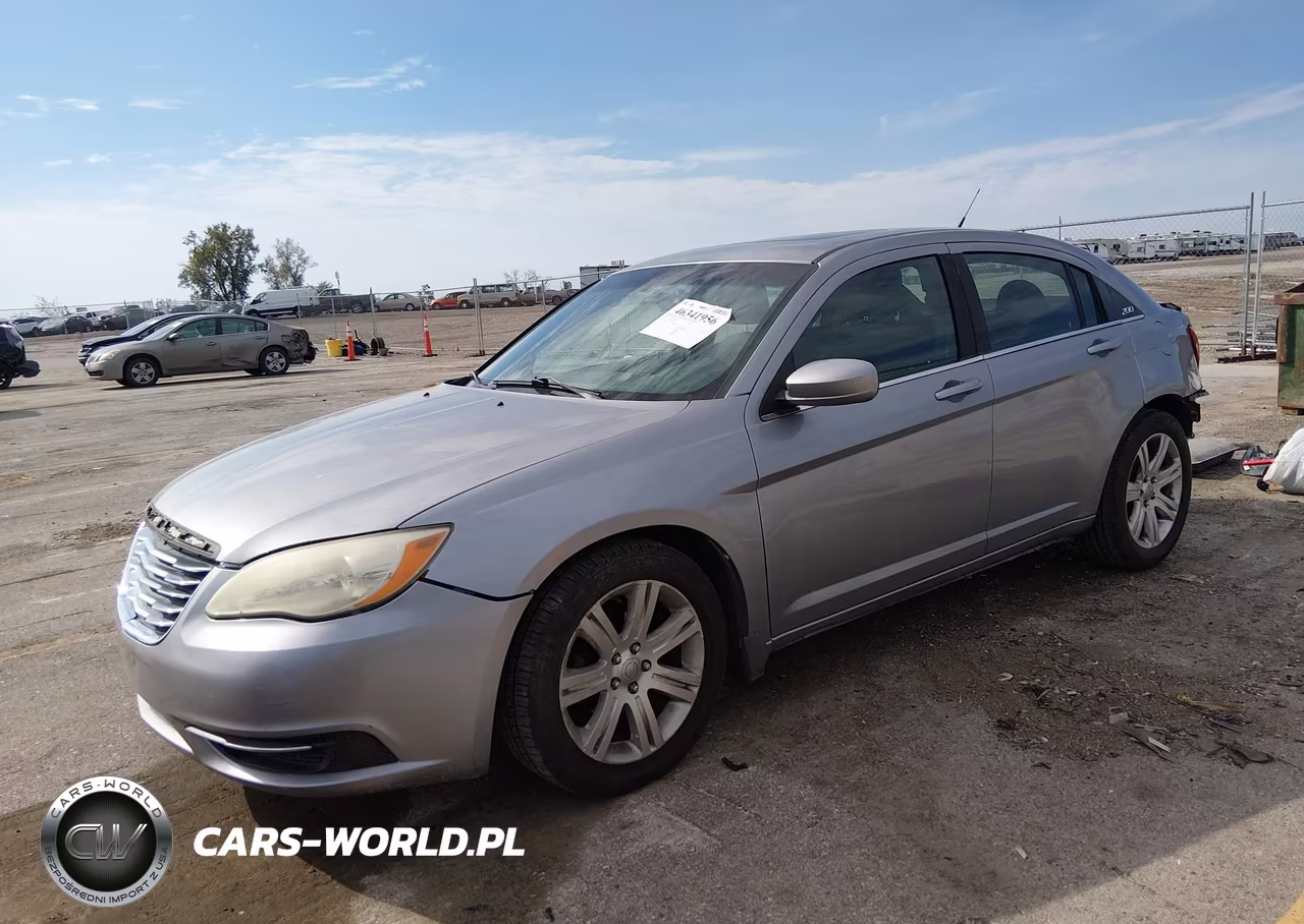 2013 Chrysler 200 Touring VIN:1C3CCBBB6DN699324 - 2