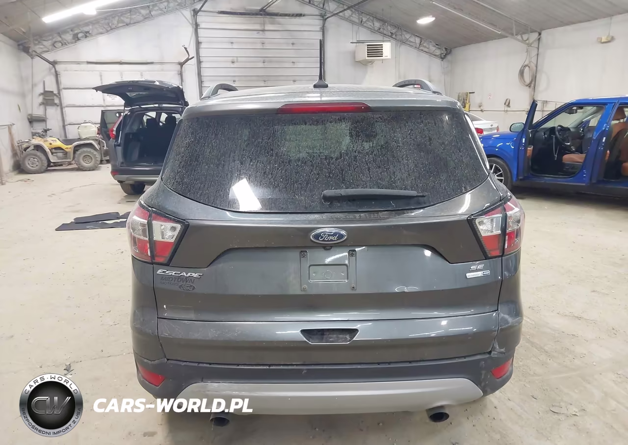 2018 Ford Escape Se VIN:1FMCU9GD5JUA19566 - 16