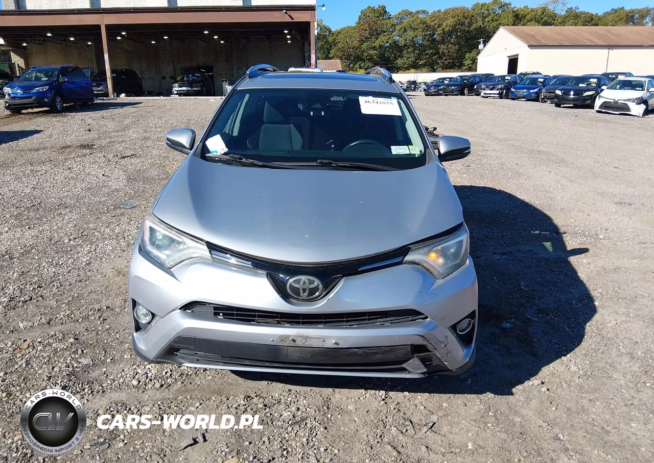 2017 Toyota Rav4 Xle VIN:2T3RFREV2HW563850 - 12