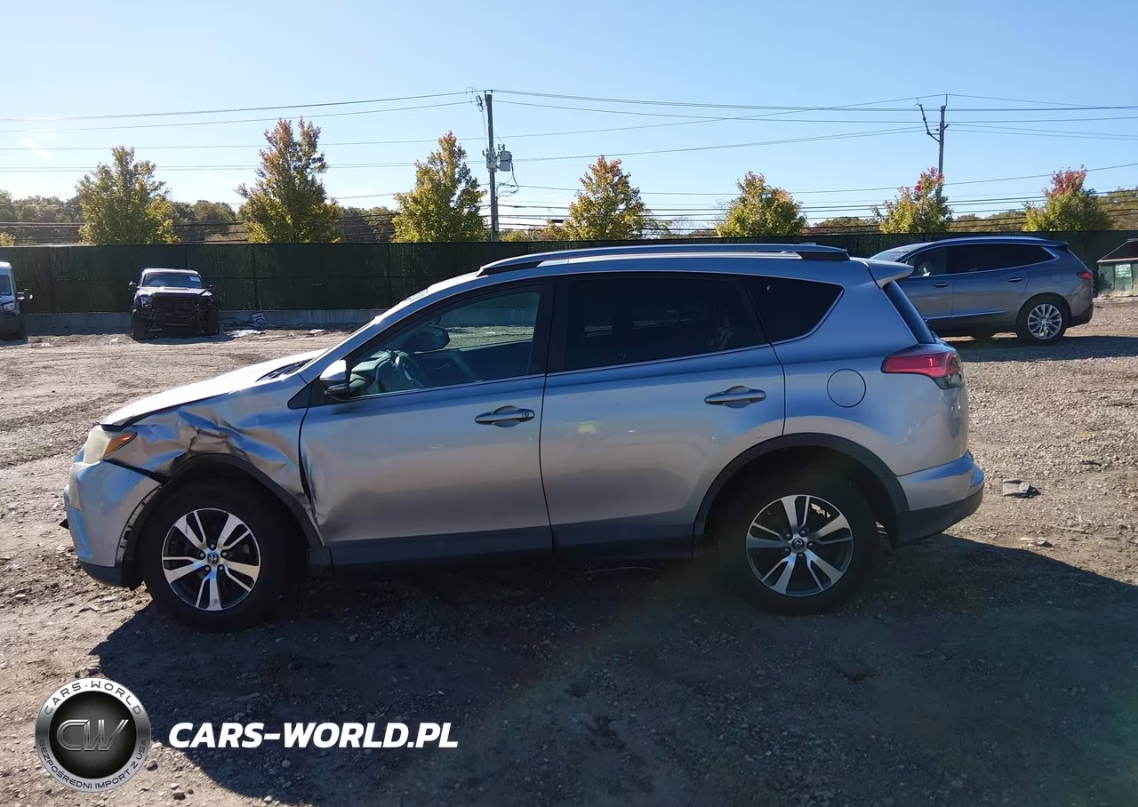 2017 Toyota Rav4 Xle VIN:2T3RFREV2HW563850 - 14