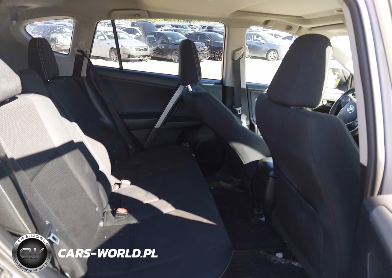 2017 Toyota Rav4 Xle VIN:2T3RFREV2HW563850 - 8