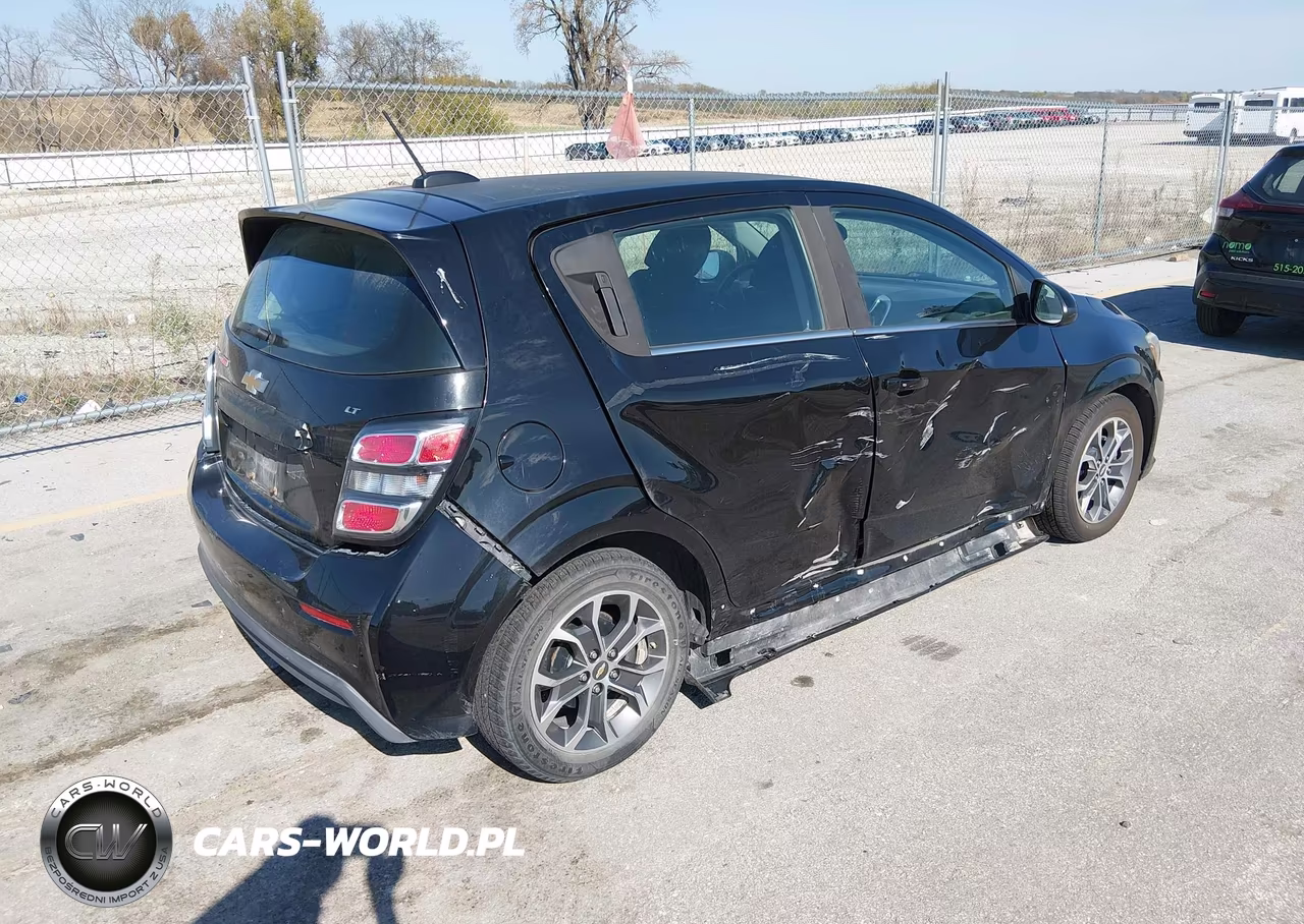 2017 Chevrolet Sonic Lt Auto VIN:1G1JD6SB6H4173822 - 4