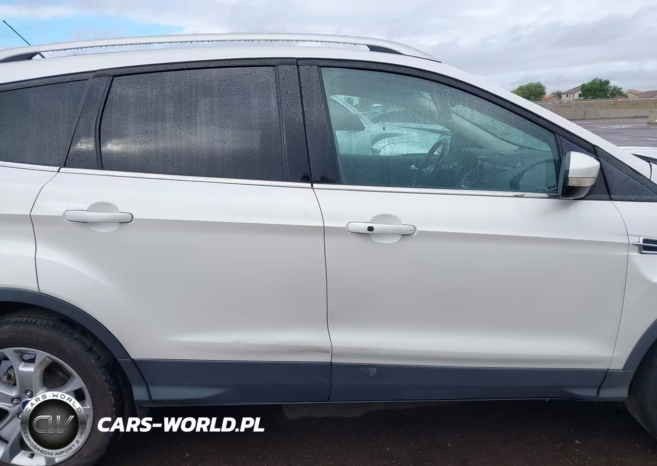 2015 Ford Escape Titanium VIN:1FMCU9J98FUC37187 - 14