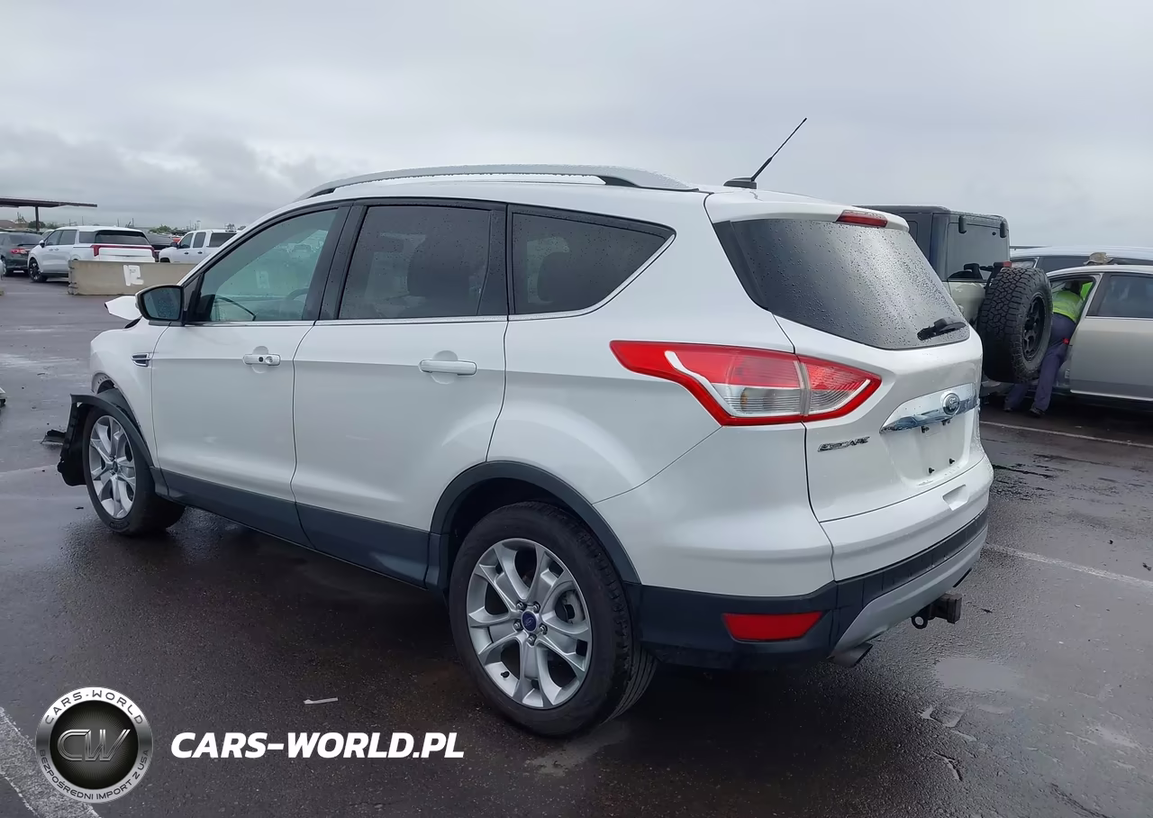 2015 Ford Escape Titanium VIN:1FMCU9J98FUC37187 - 3