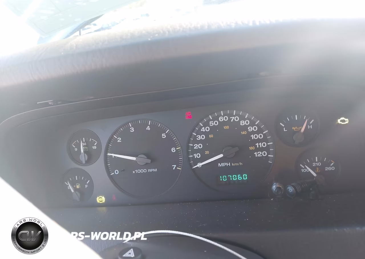 2002 Jeep Grand Cherokee Laredo VIN:1J4GW48S92C267403 - 7