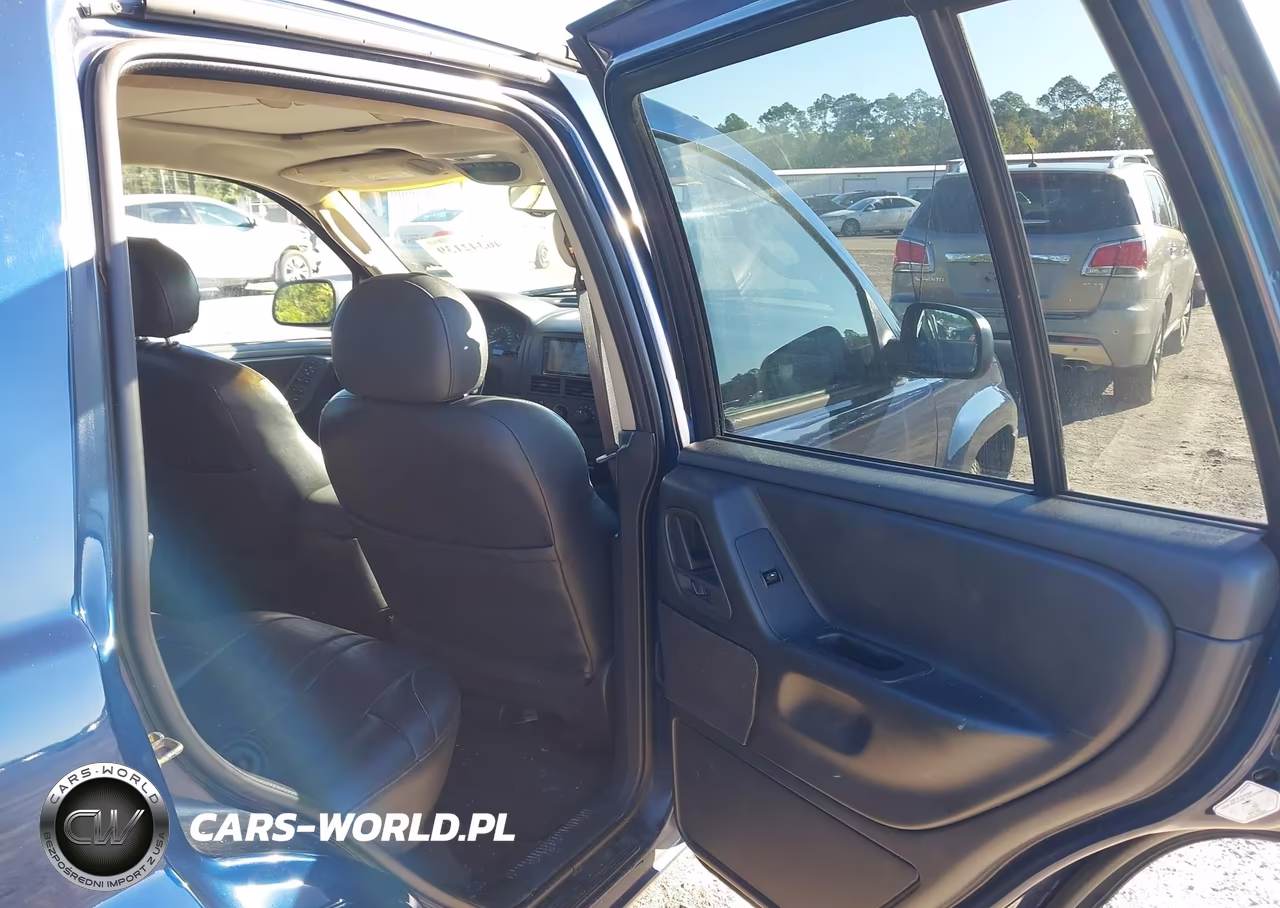 2002 Jeep Grand Cherokee Laredo VIN:1J4GW48S92C267403 - 8