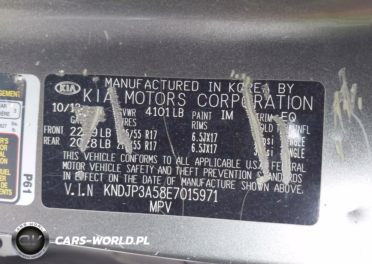 2014 Kia Soul + VIN:KNDJP3A58E7015971 - 9