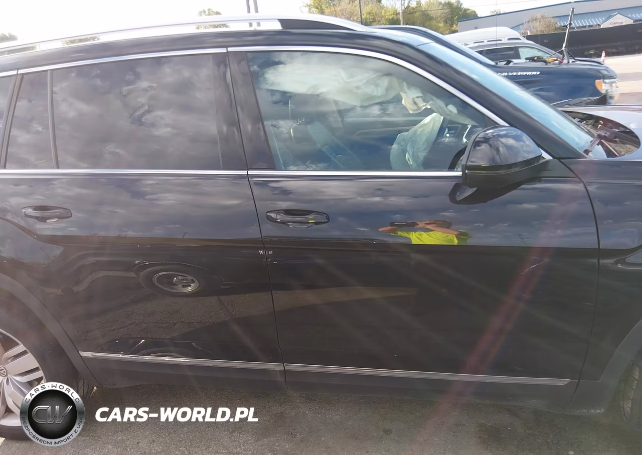 2018 Volkswagen Atlas 3.6L V6 Sel Premium VIN:1V2NR2CA9JC504167 - 13