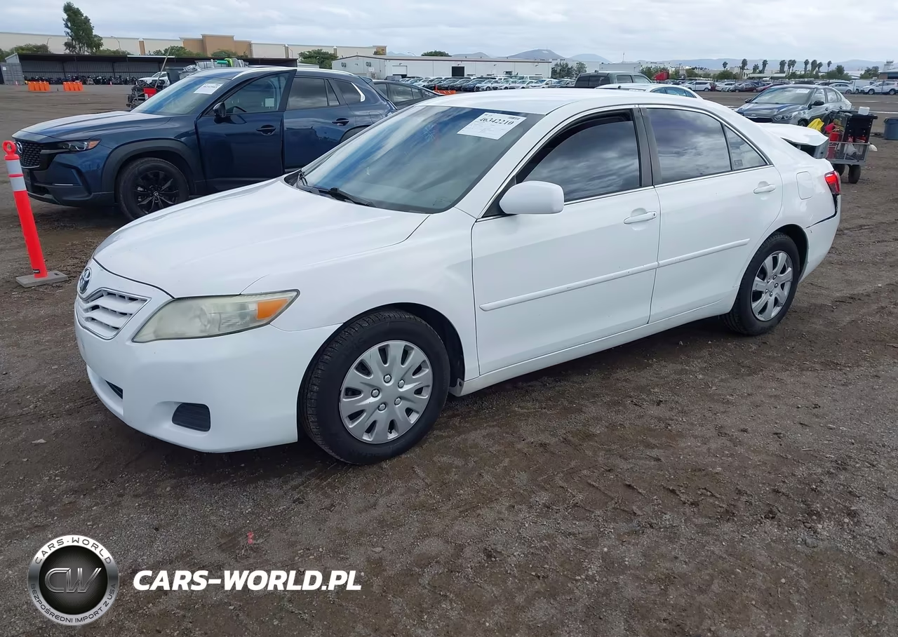 2010 Toyota Camry Le VIN:4T1BF3EK8AU535957 - 2