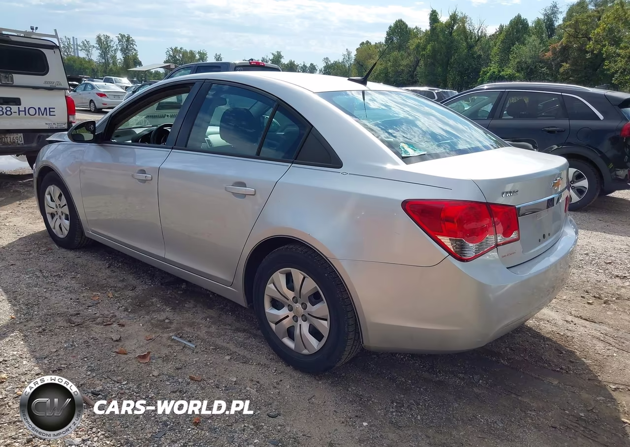 2014 Chevrolet Cruze Ls Auto VIN:1G1PA5SG7E7306347 - 3