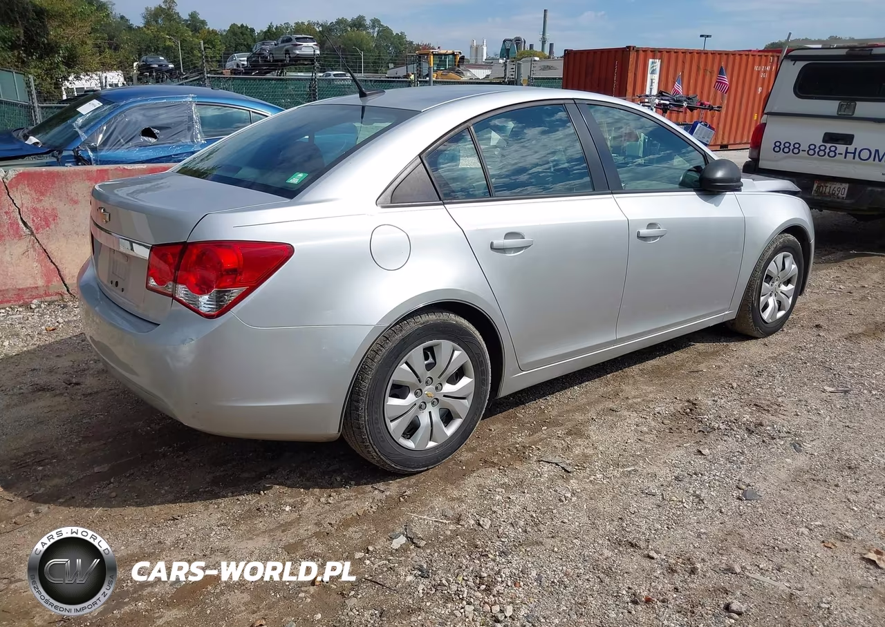 2014 Chevrolet Cruze Ls Auto VIN:1G1PA5SG7E7306347 - 4