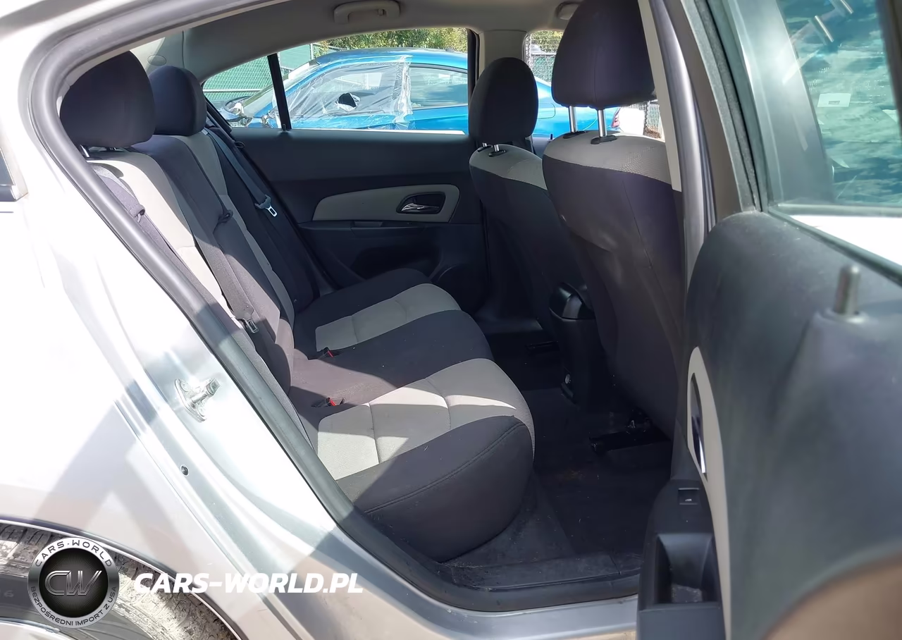 2014 Chevrolet Cruze Ls Auto VIN:1G1PA5SG7E7306347 - 8