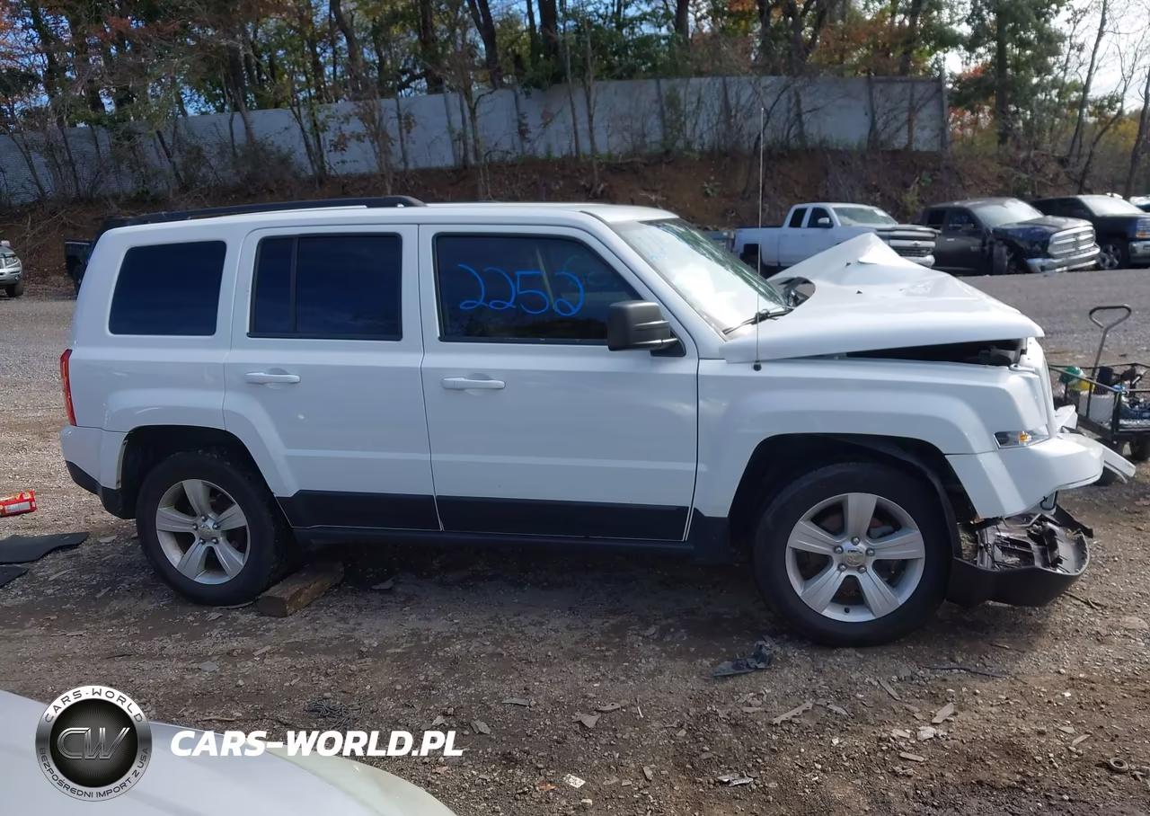 2017 Jeep Patriot Sport 4X4 VIN:1C4NJRBB7HD179969 - 13