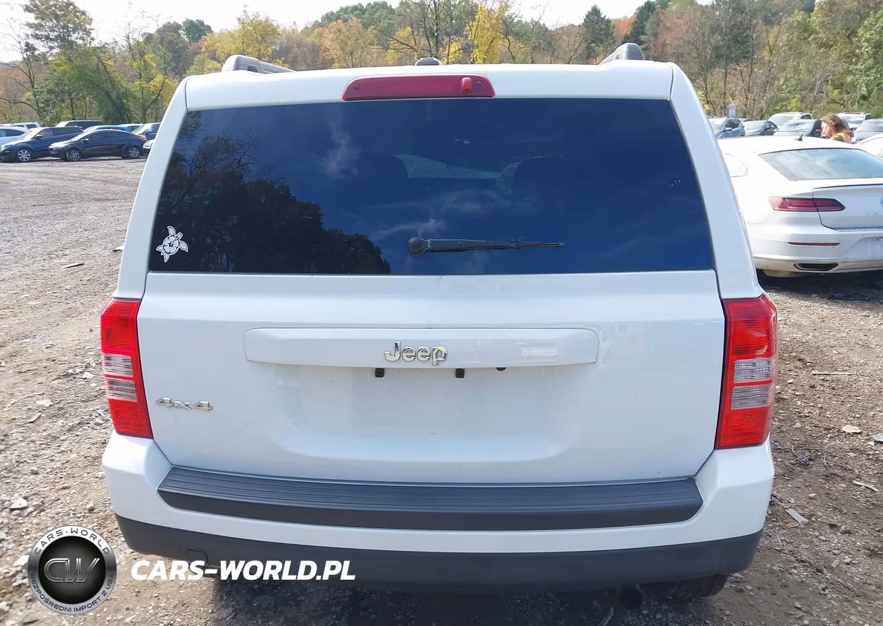 2017 Jeep Patriot Sport 4X4 VIN:1C4NJRBB7HD179969 - 16