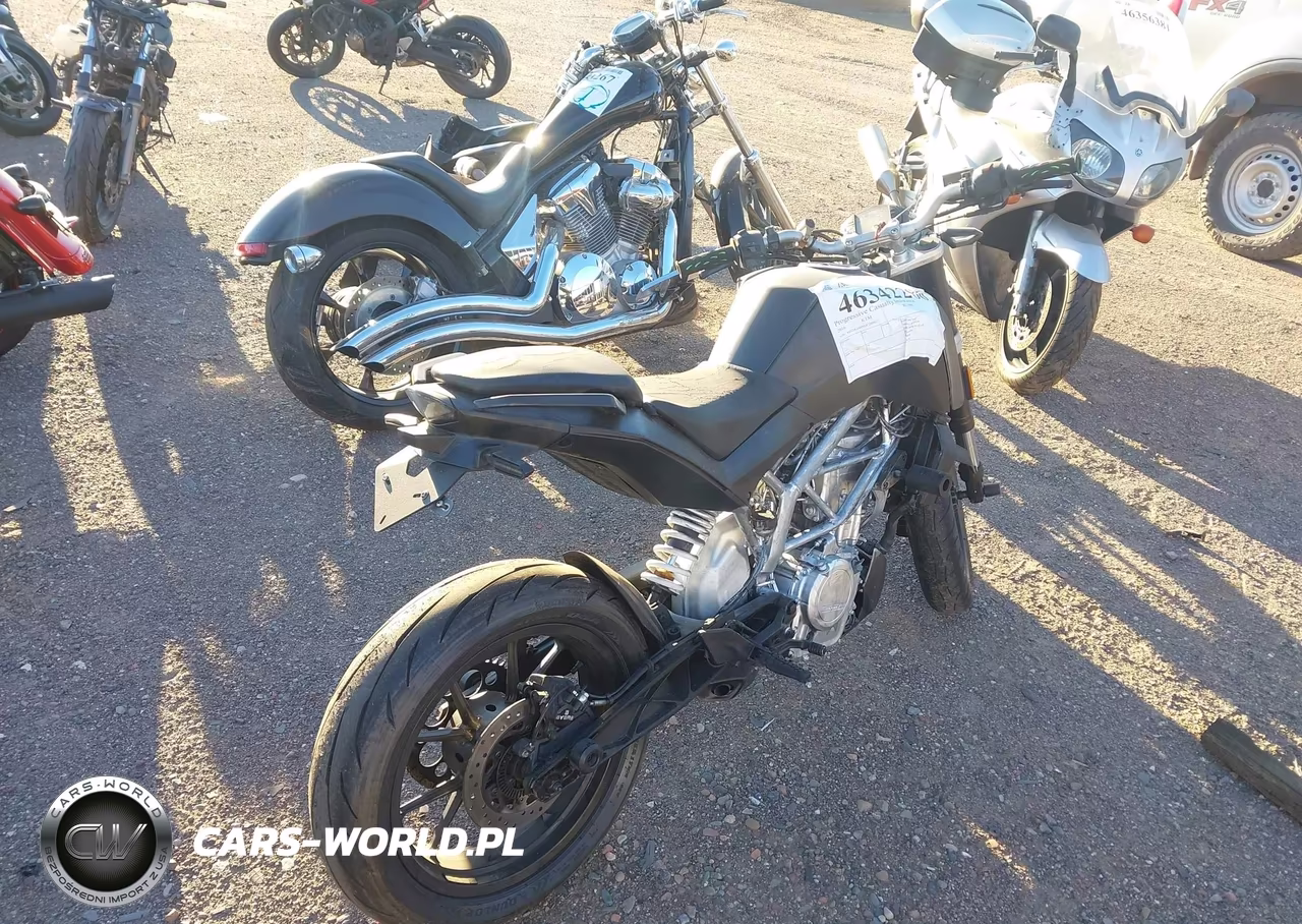 2016 Ktm Rc 390 VIN:MD2JGJ40XGC280027 - 4