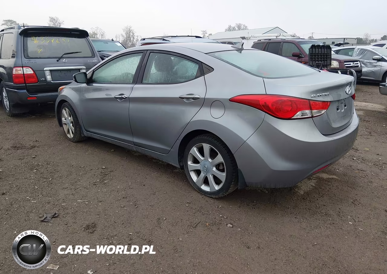 2013 Hyundai Elantra Limited VIN:KMHDH4AE9DU740636 - 3