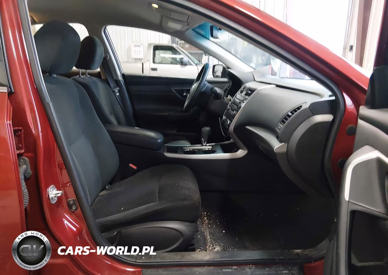 2015 Nissan Altima 2.5 S VIN:1N4AL3AP3FC298551 - 5