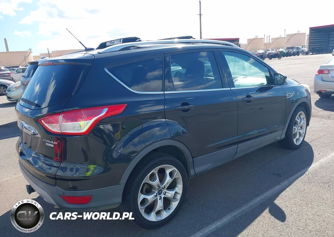 2014 Ford Escape Titanium VIN:1FMCU9J9XEUD09487 - 4