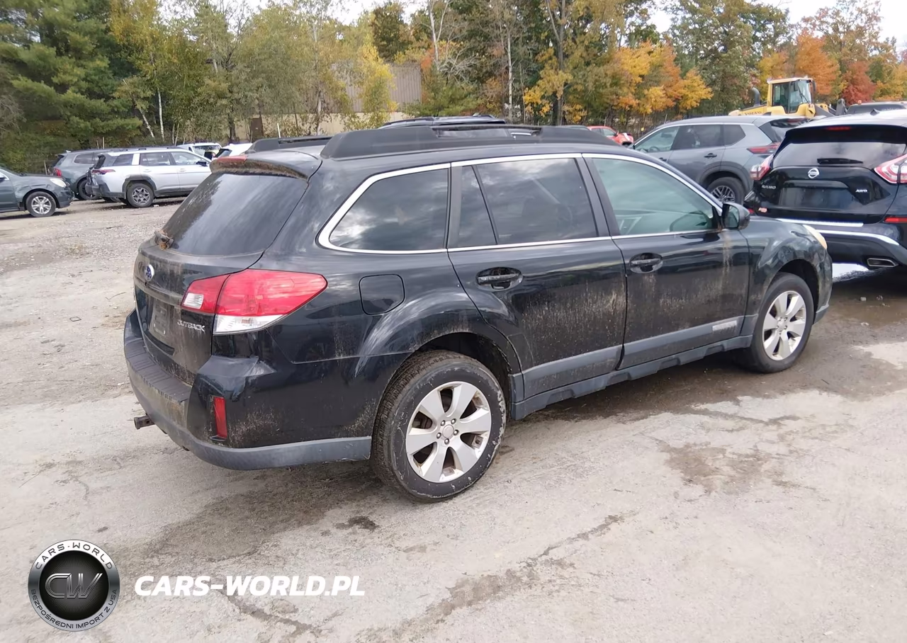 2010 Subaru Outback 2.5I Premium VIN:4S4BRBCC2A3317953 - 4