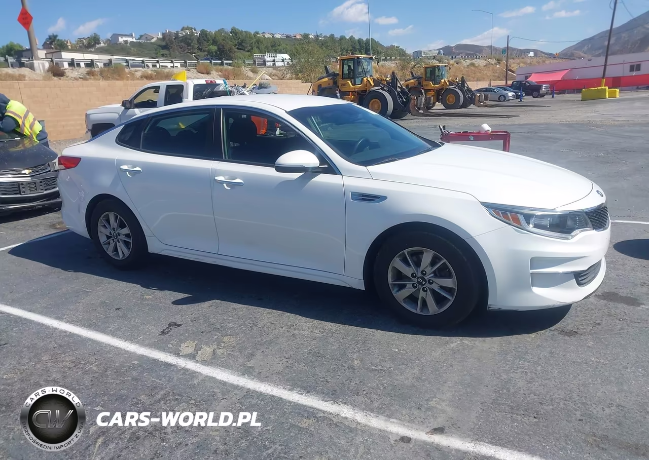 2016 Kia Optima Lx VIN:5XXGT4L30GG028330 - 14