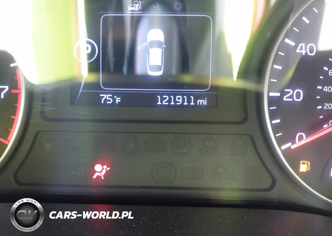 2016 Kia Optima Lx VIN:5XXGT4L30GG028330 - 16