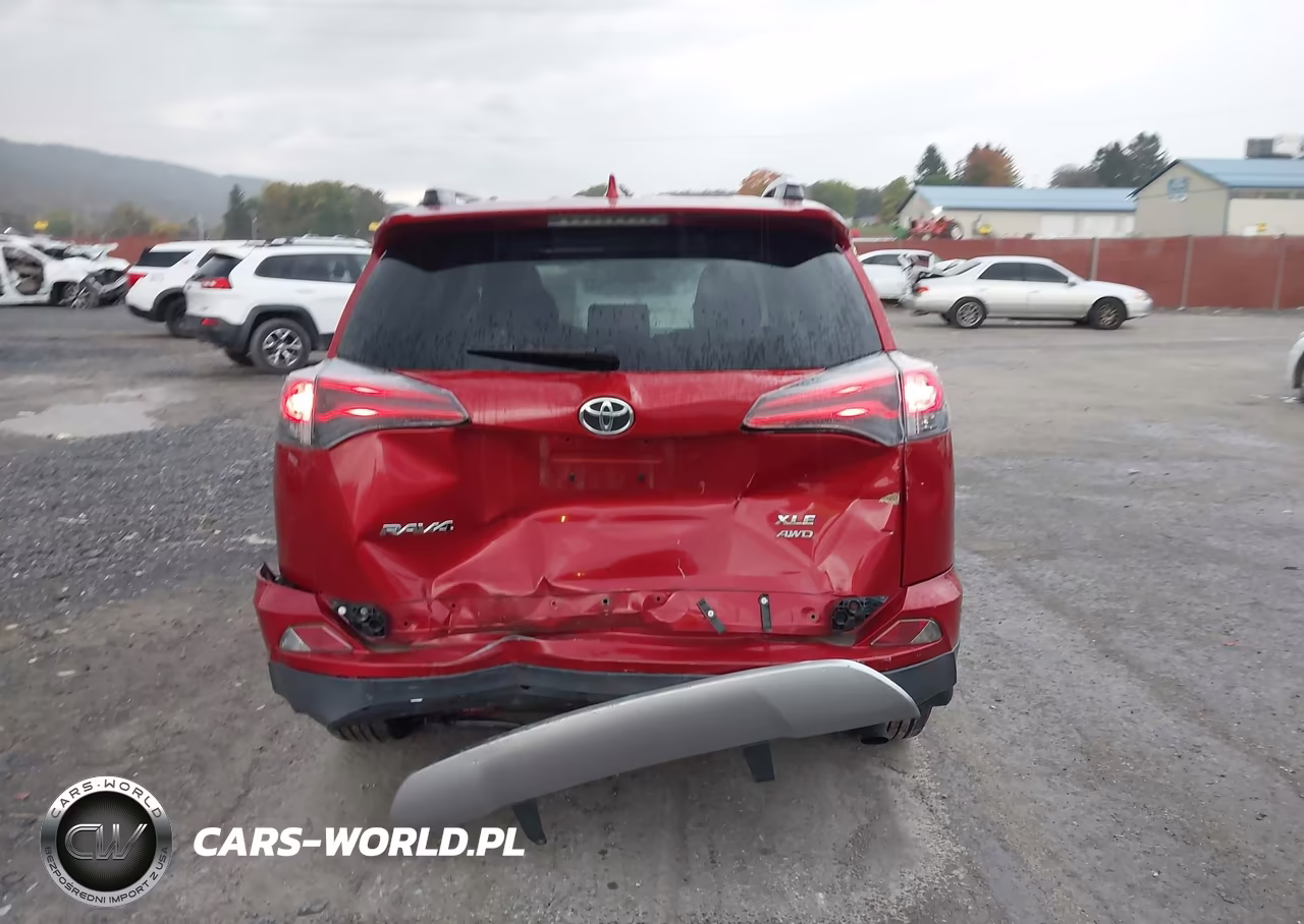 2017 Toyota Rav4 Xle VIN:JTMRFREV0HJ159427 - 16