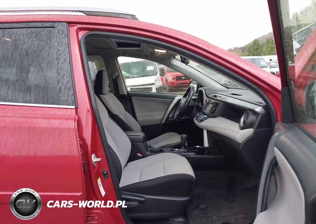 2017 Toyota Rav4 Xle VIN:JTMRFREV0HJ159427 - 5
