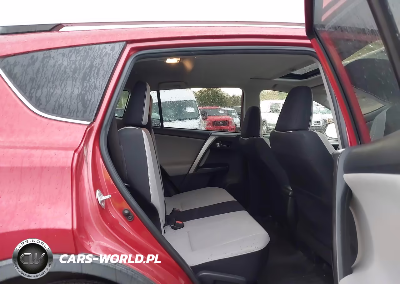 2017 Toyota Rav4 Xle VIN:JTMRFREV0HJ159427 - 8