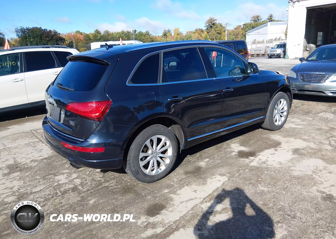 2015 Audi Q5 2.0T Premium VIN:WA1LFAFP2FA143650 - 4