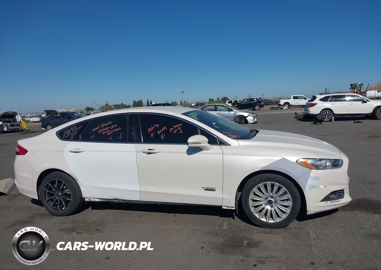 2014 Ford Fusion Energi Se Luxury VIN:3FA6P0PU0ER324724 - 13