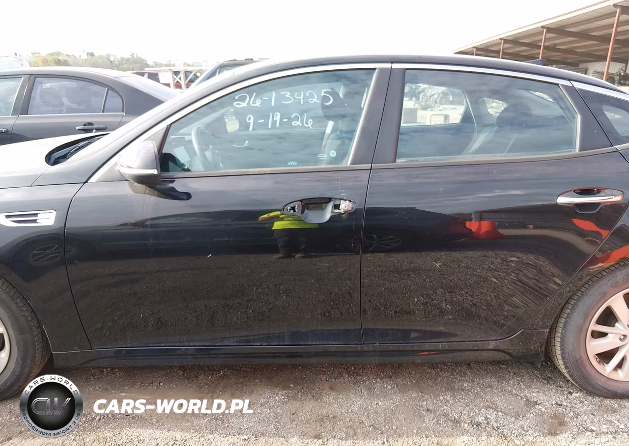 2018 Kia Optima VIN:5XXGT4L36JG196187 - 14