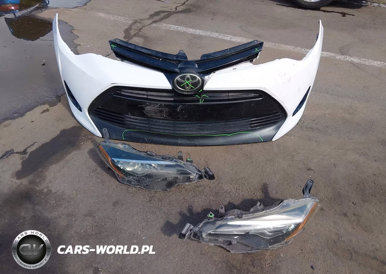 2018 Toyota Corolla Le VIN:2T1BURHE1JC102626 - 12