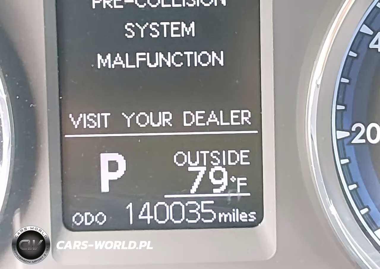 2018 Toyota Corolla Le VIN:2T1BURHE1JC102626 - 16