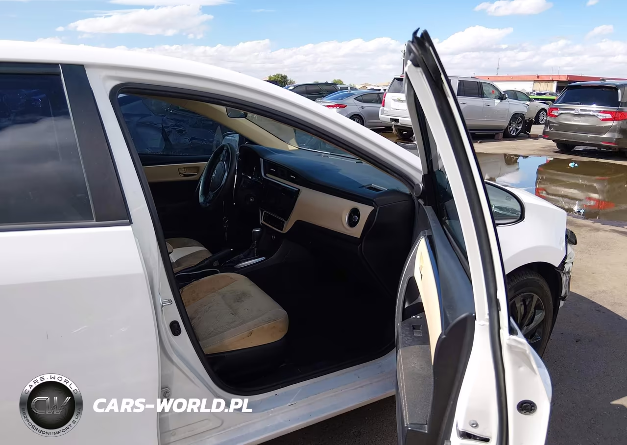 2018 Toyota Corolla Le VIN:2T1BURHE1JC102626 - 5